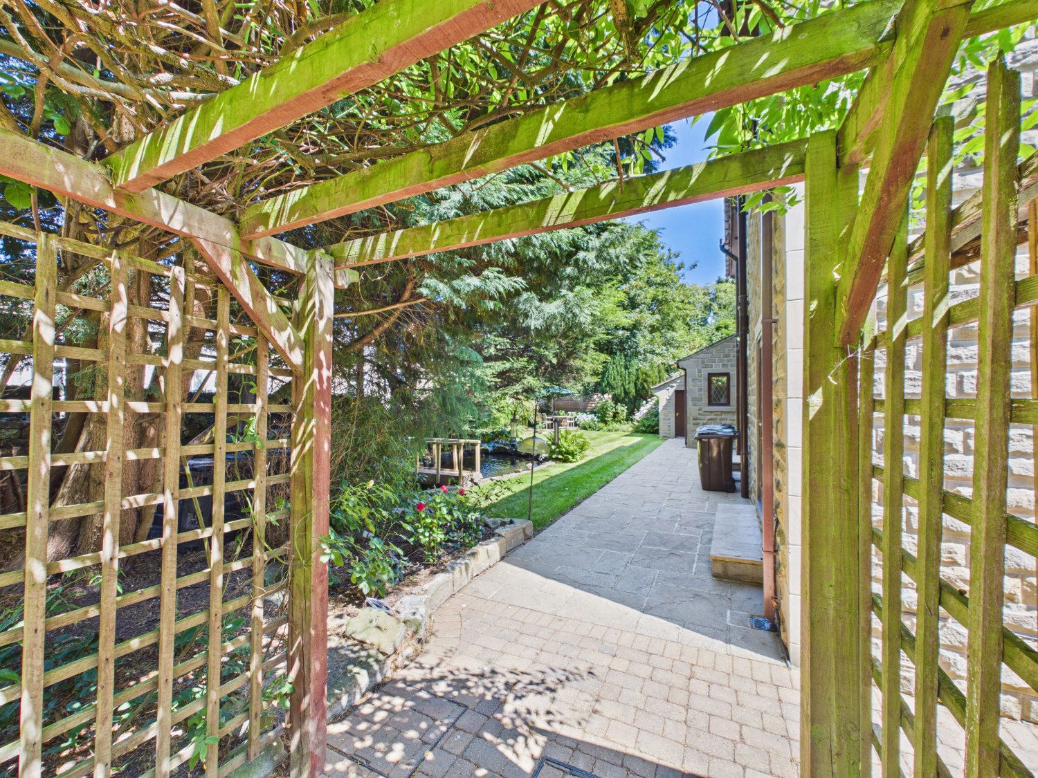 Chapel Lane, New Farnley, Leeds, West Yorkshire, LS12, photo 30