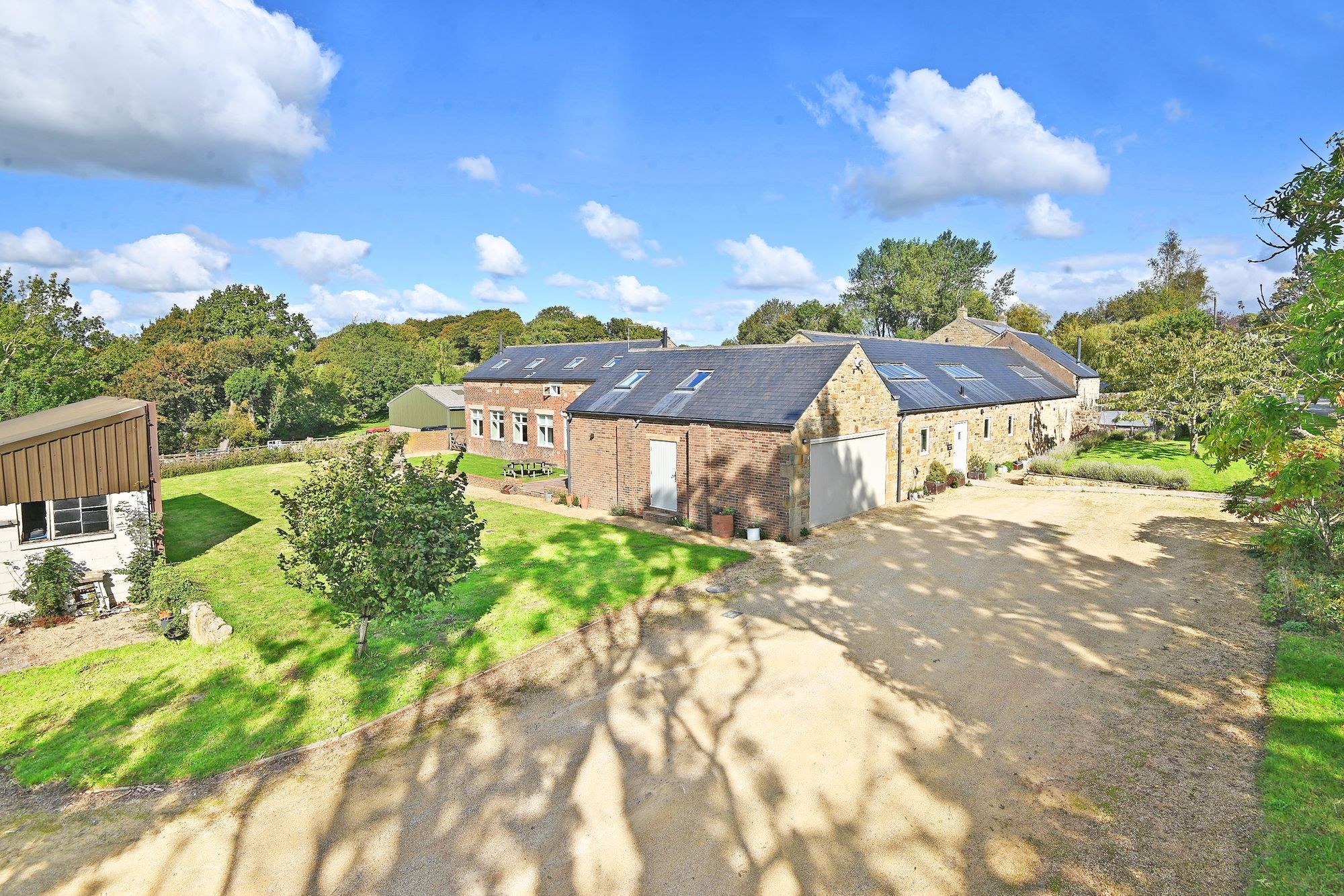 5 bed home for sale in Beckwith Barn, Beckwith