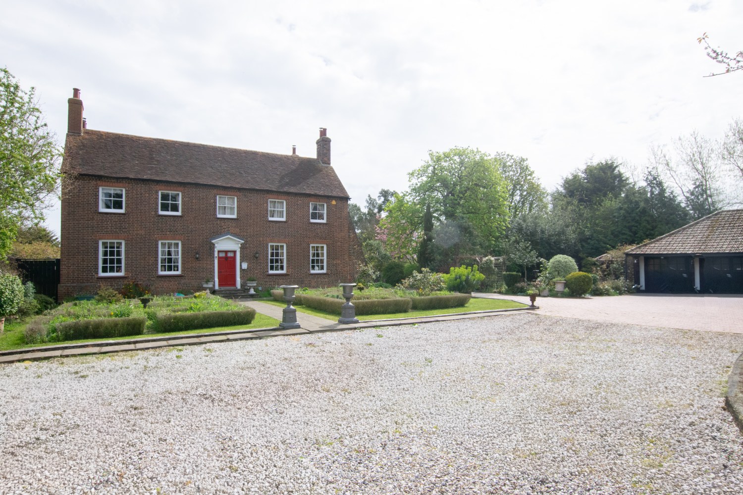 Barrow Hall Farmhouse, Barrow Hall Road, Little Wakering, Southend-on-Sea, Essex, SS3 0QP, photo 6