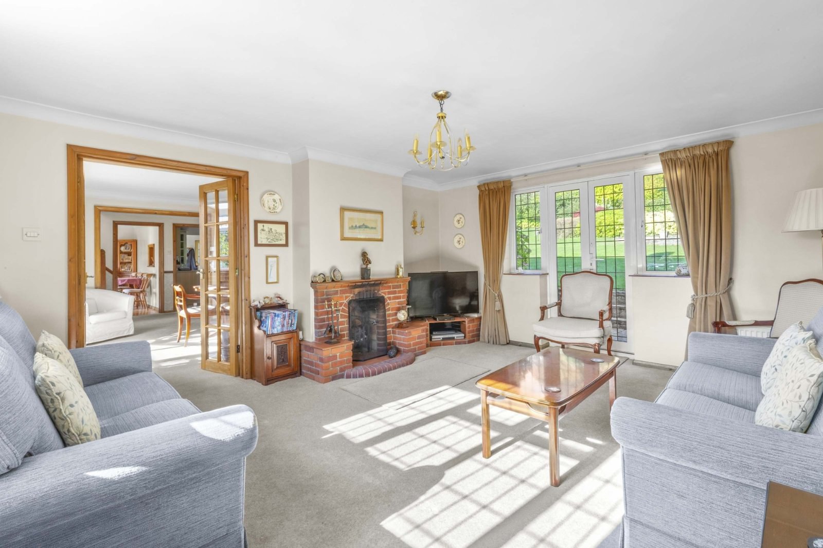 The Close, Bourne End, Buckinghamshire, SL8, photo 4