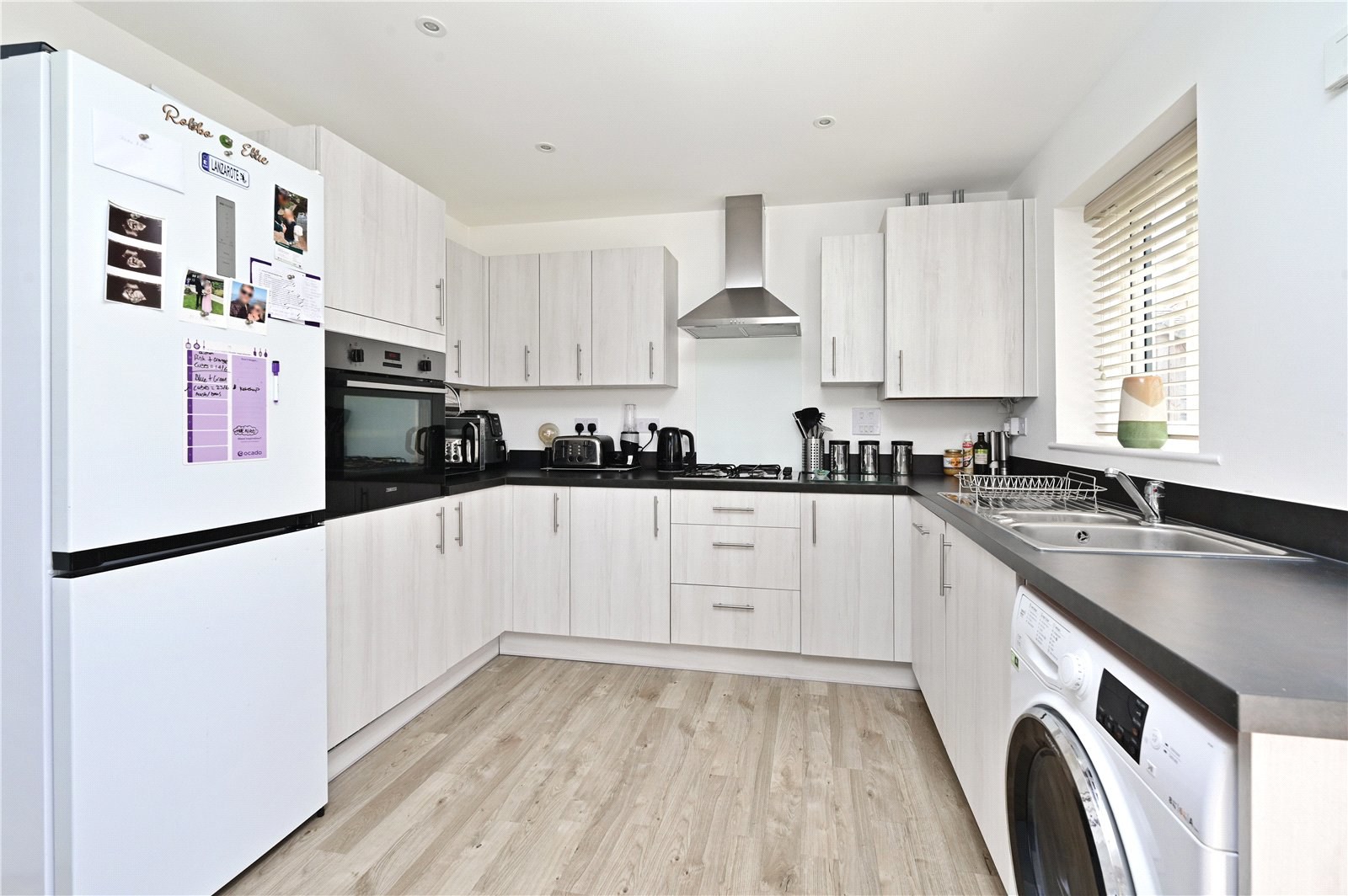 Blacklands Farm Way, Sherfield-On-Loddon, Hampshire, RG27, photo 4