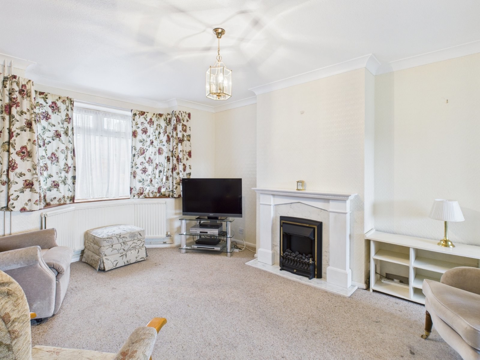 Elizabeth Avenue, Little Chalfont, Buckinghamshire, HP6, photo 4
