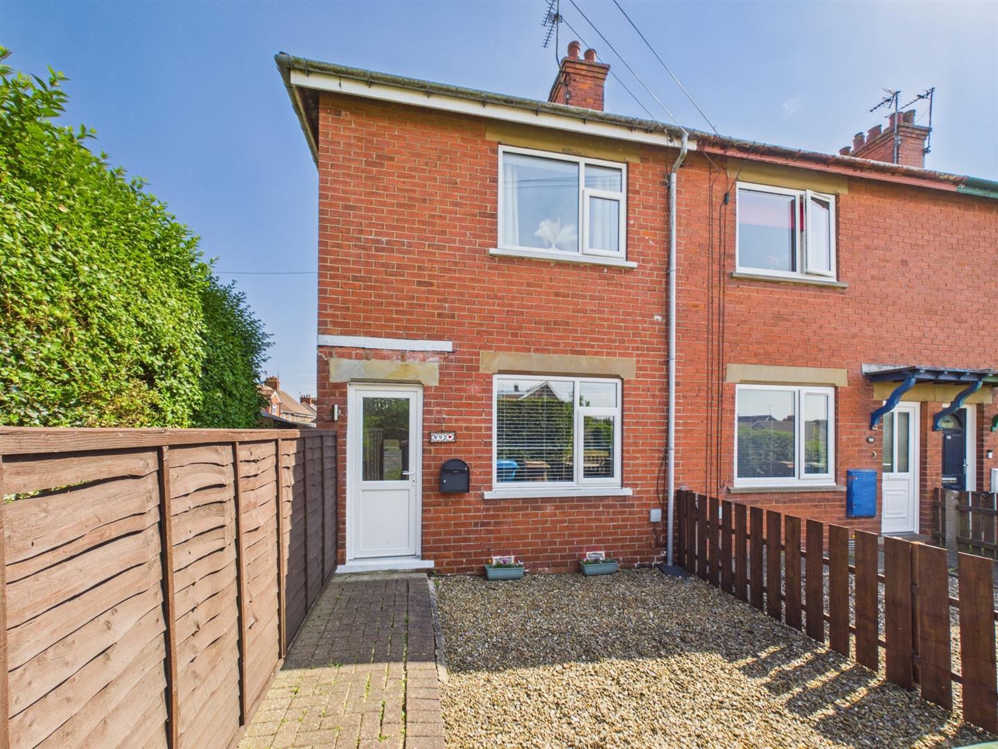 Bed House - End Terrace