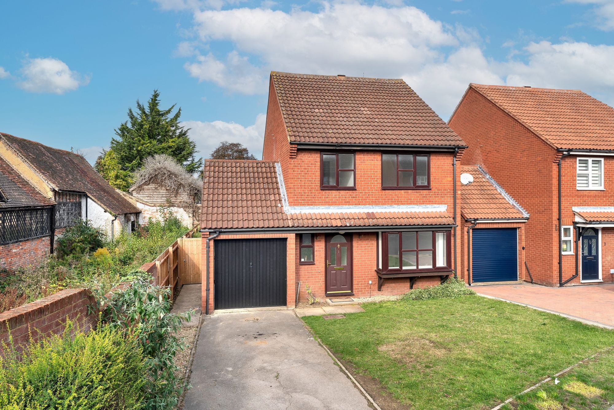 Saddlers Close