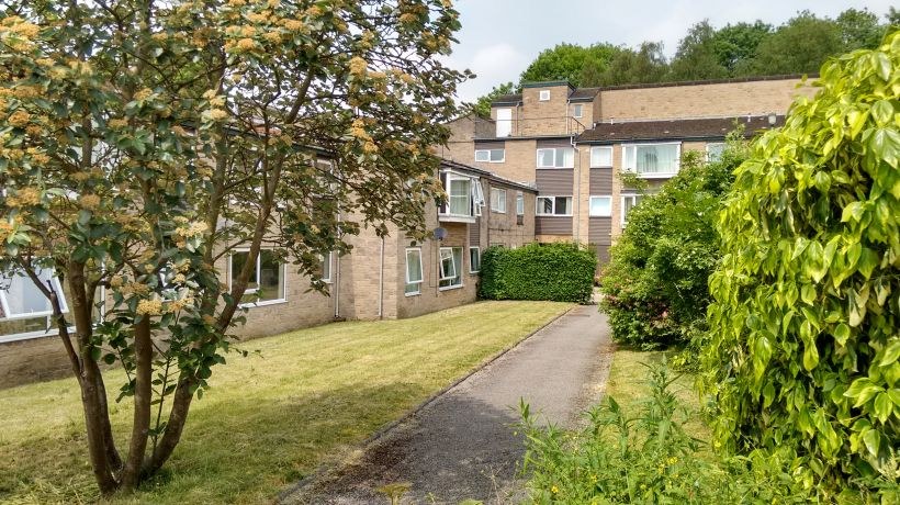 Denefields Court