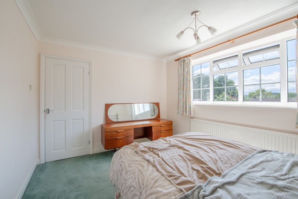 Oakwood Drive, Bingley, West Yorkshire, BD16, photo 21