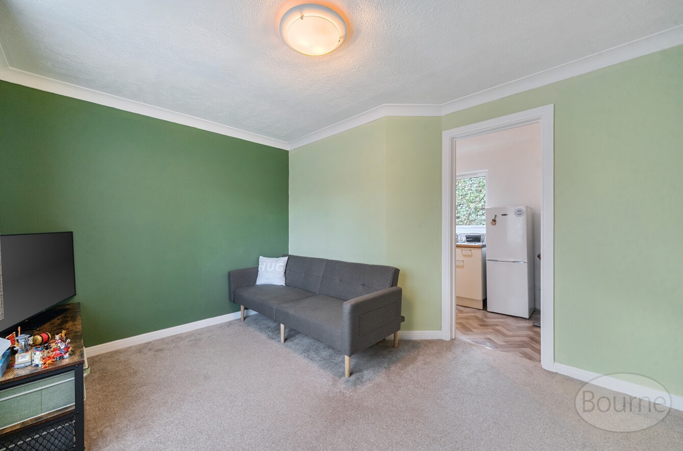 Dairymans Walk, Guildford, Surrey, GU4, photo 4