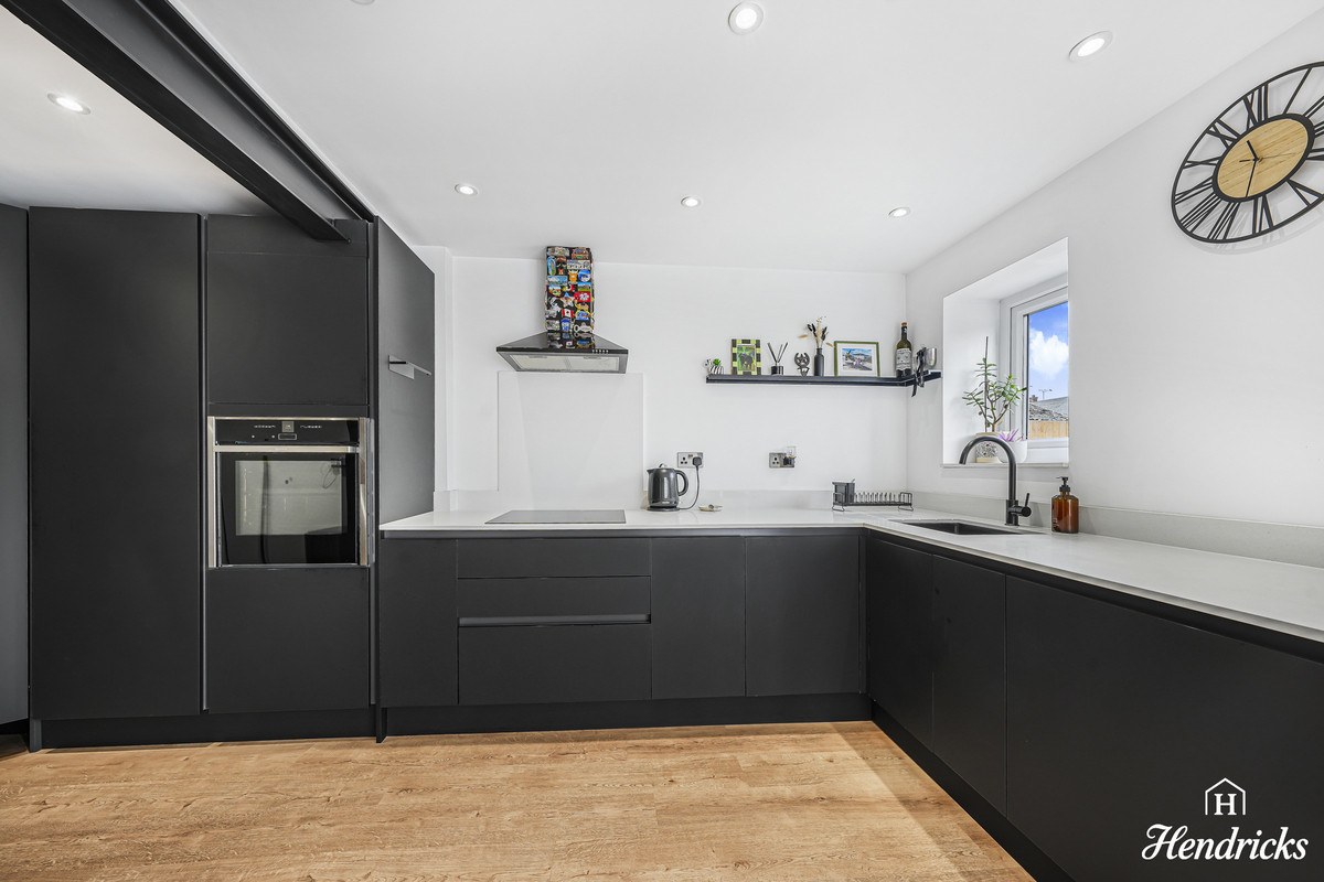 Nutcombe Crescent, Rochford, SS4 1, photo 10