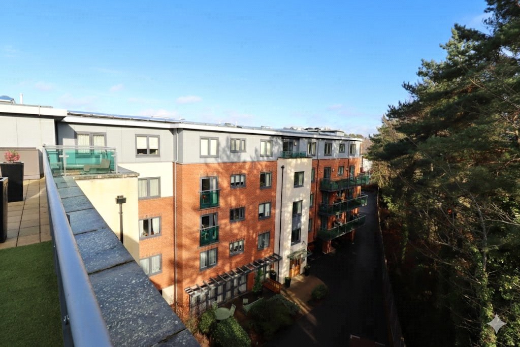 Park Lane, Camberley, Surrey, GU15, photo 16