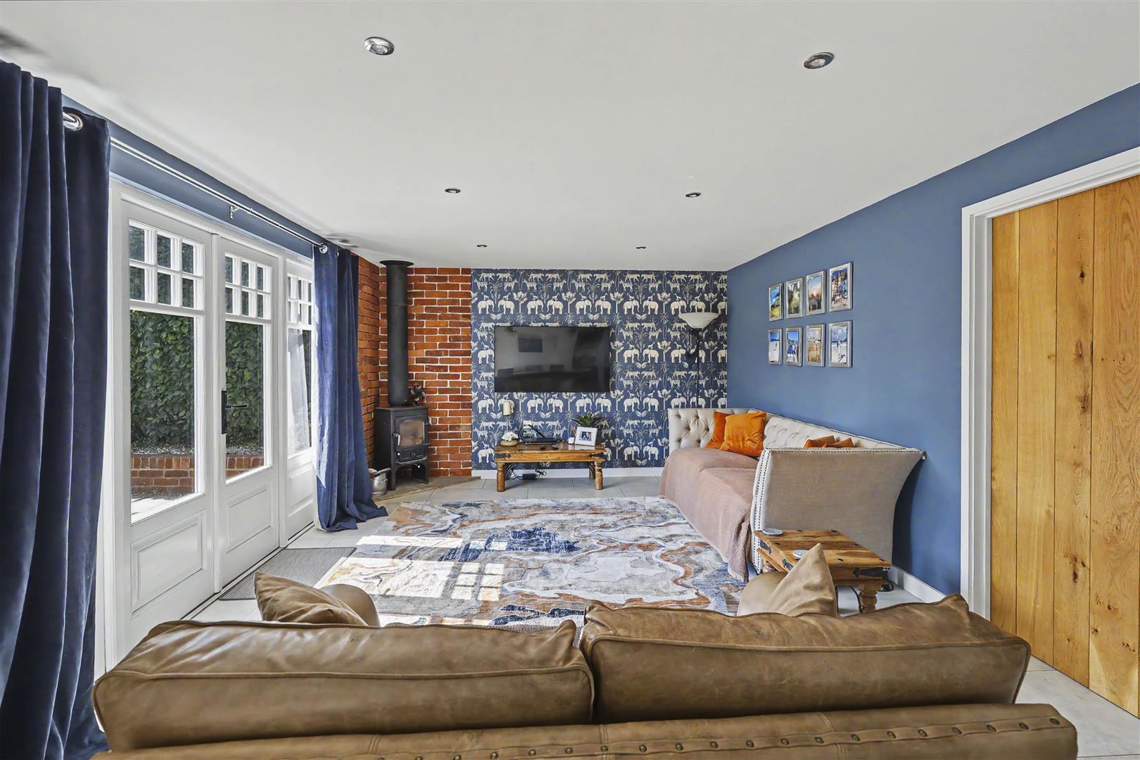 Tindon End, Great Sampford, Saffron Walden, photo 9