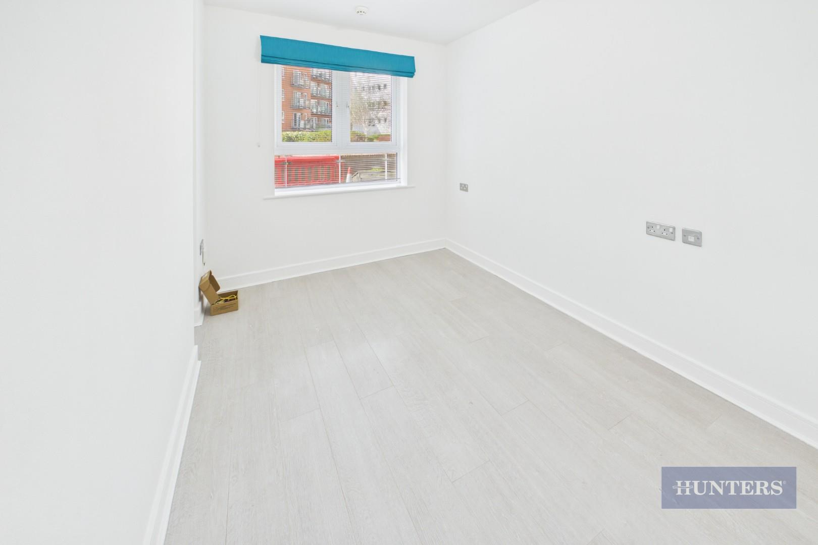Orchard Place, Southampton, photo 10
