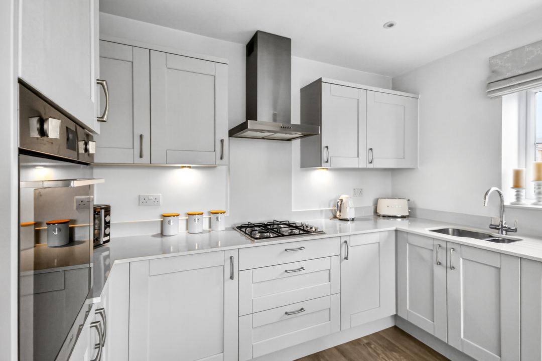 Equestrian Court, Arborfield Green, Reading, RG2, photo 5