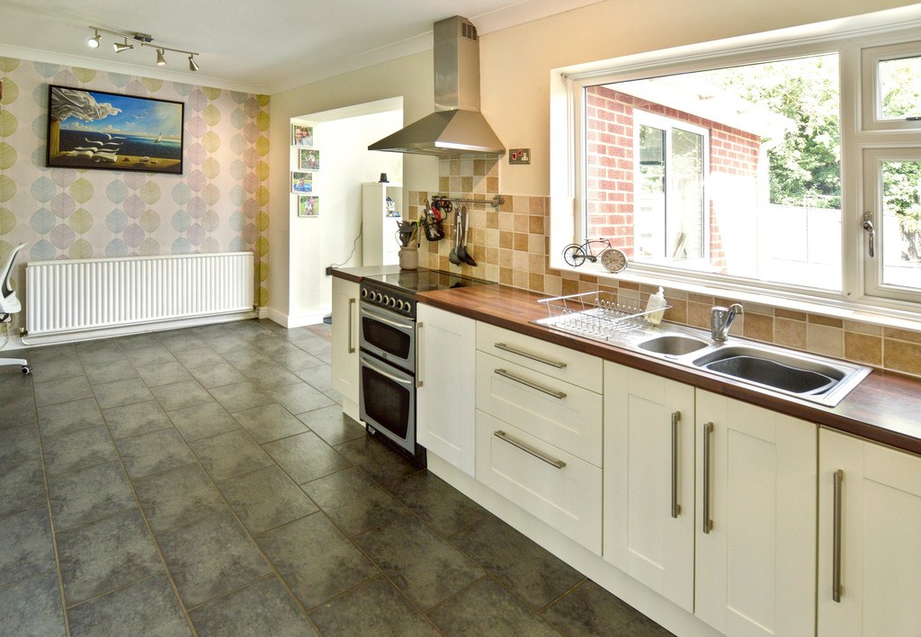 15, Chestnut Drive, Louth LN11 7AX, photo 11