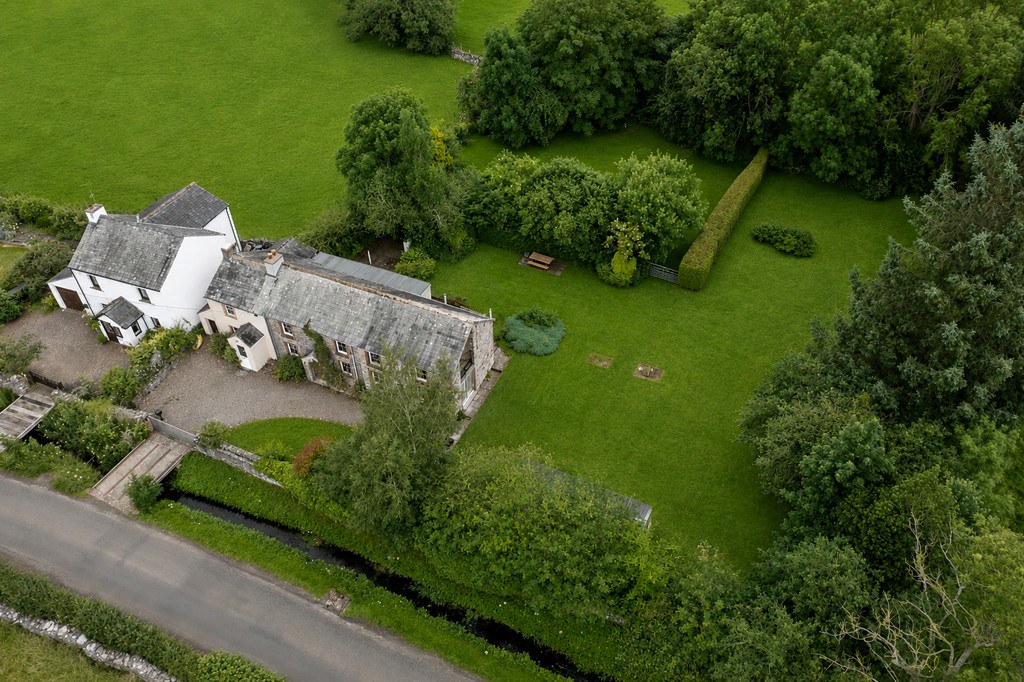 1 & 2 Brookside, Morland, photo 2
