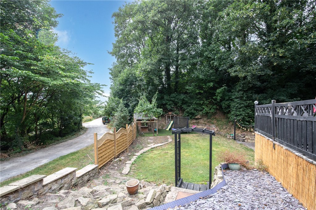 Western Avenue, Riddlesden, Keighley, West Yorkshire, BD20, photo 20