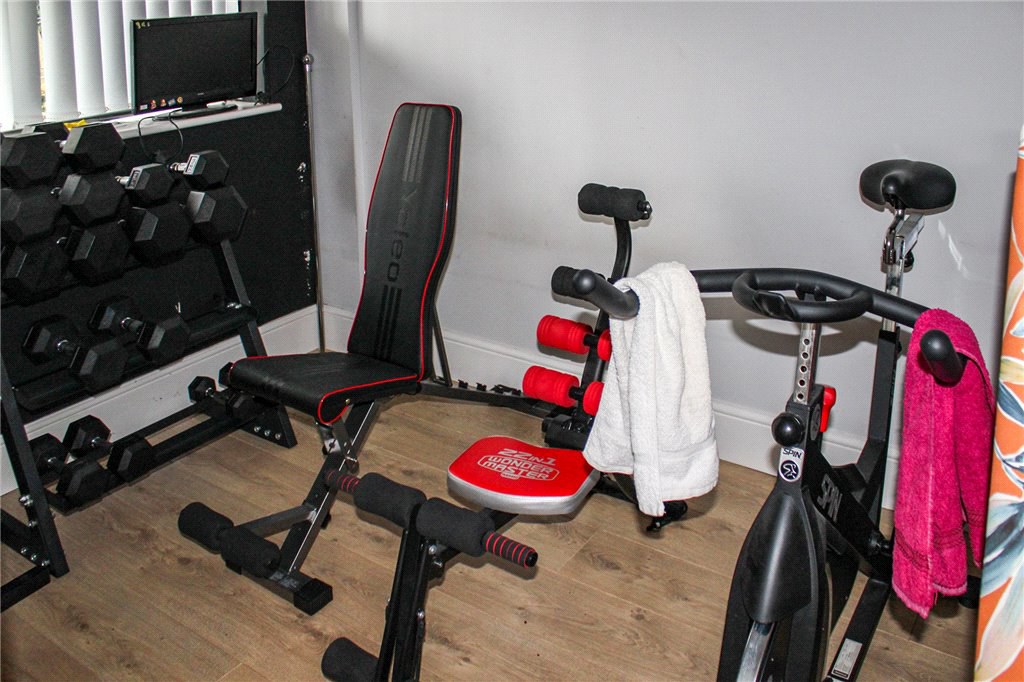 Photo 12