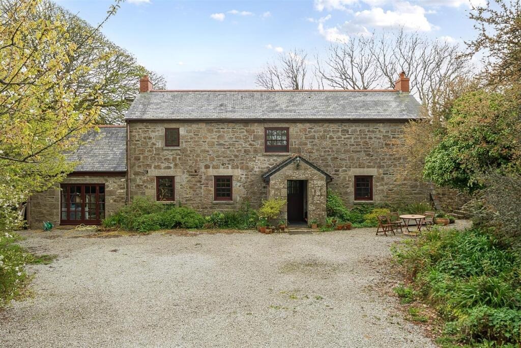 Crowntown, Barn conversion set within generous grounds, photo 9