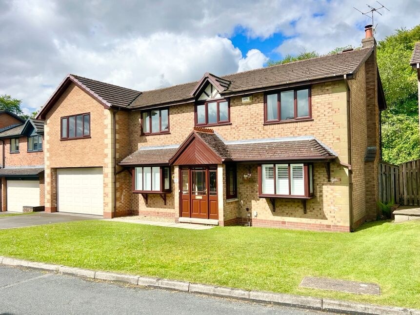 Henwick Hall Avenue