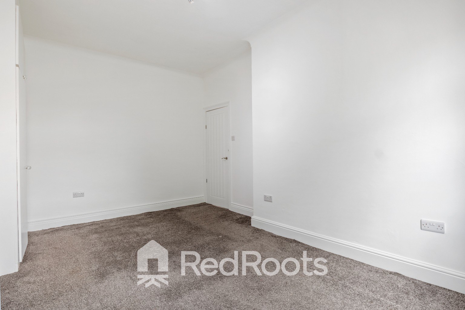 Wakefield Road, Almondbury, Huddersfield, HD5 8PS, photo 17