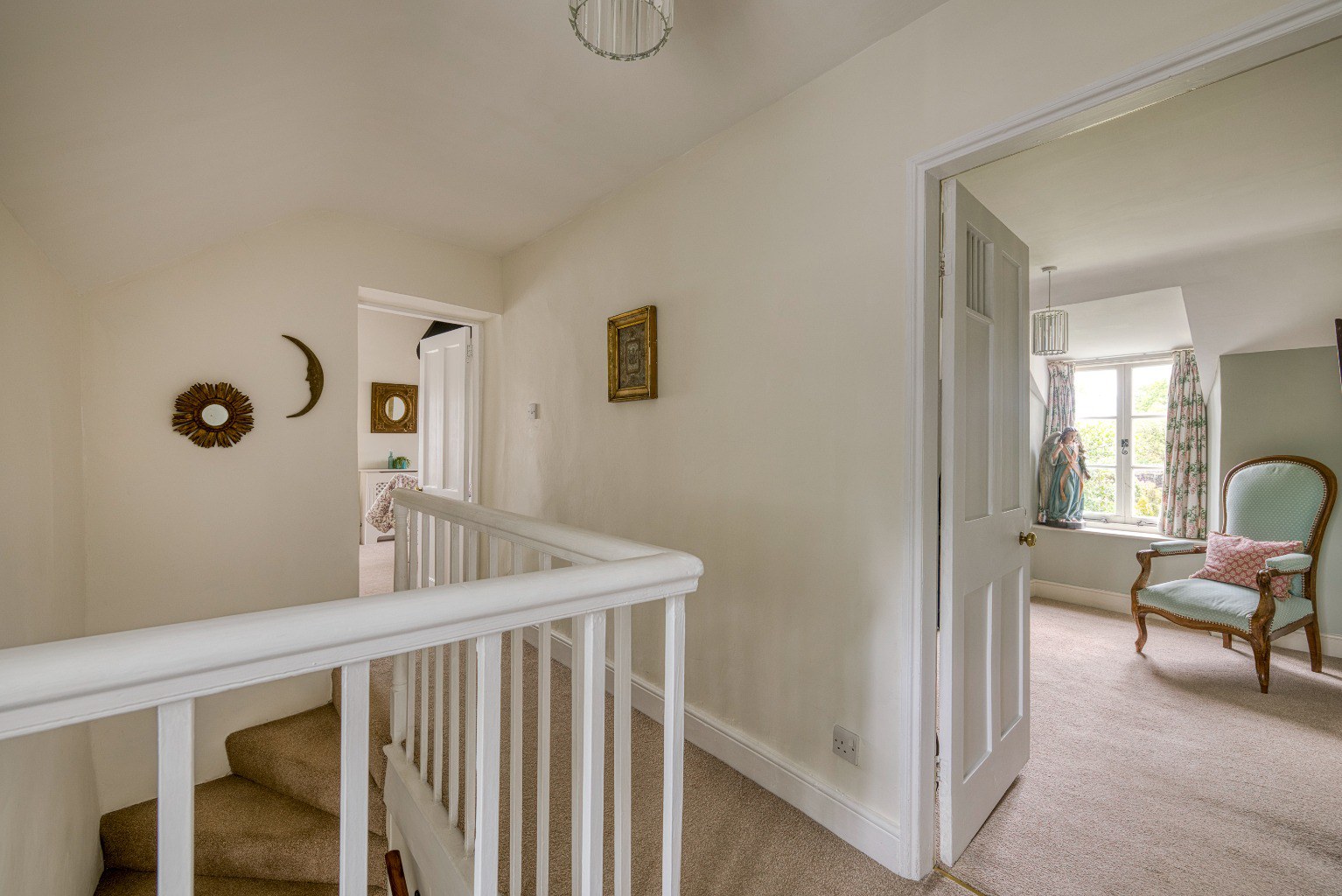 Central Wells, photo 16