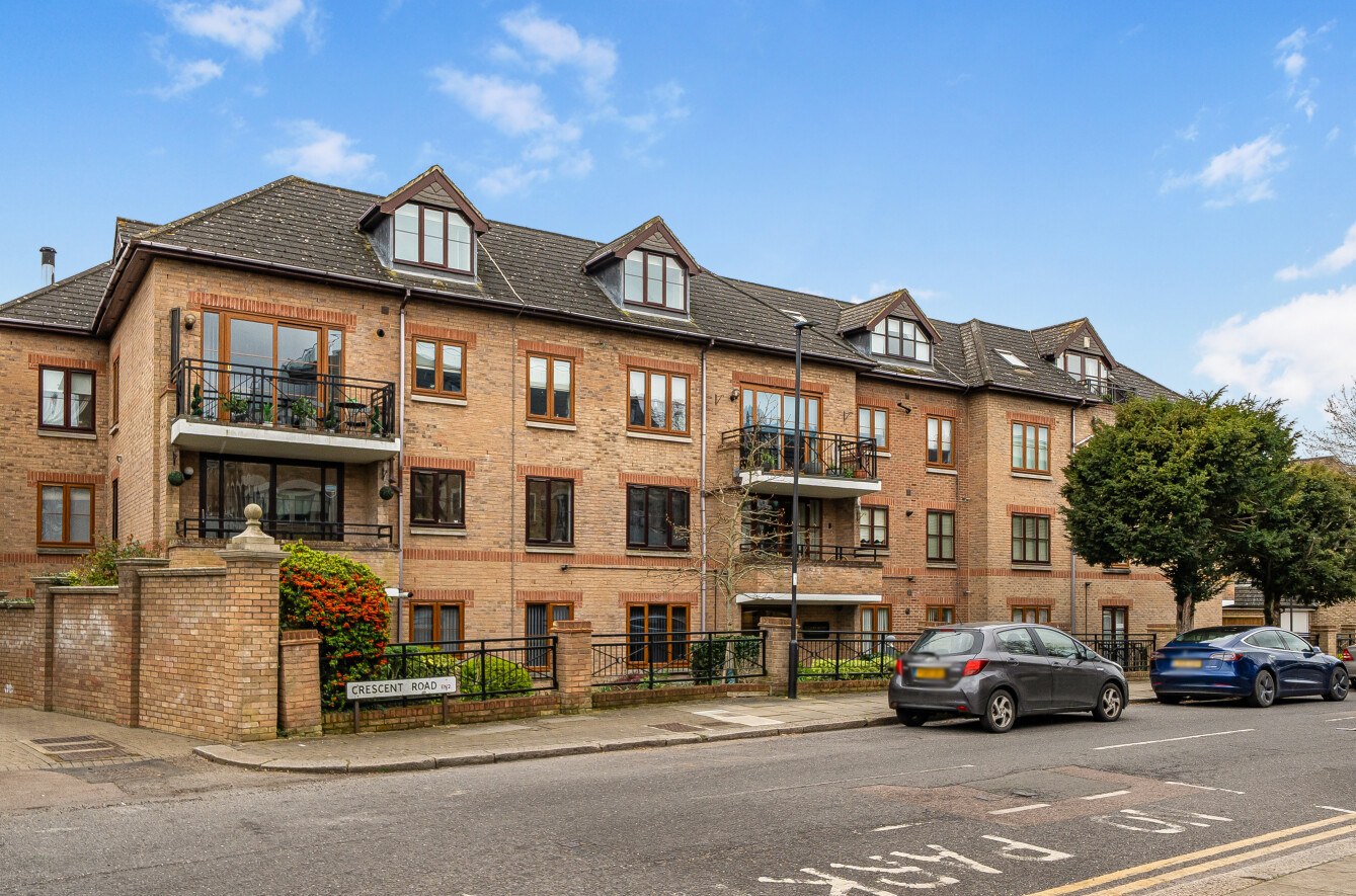 Claremont Heights, Crescent Road, Enfield, EN2