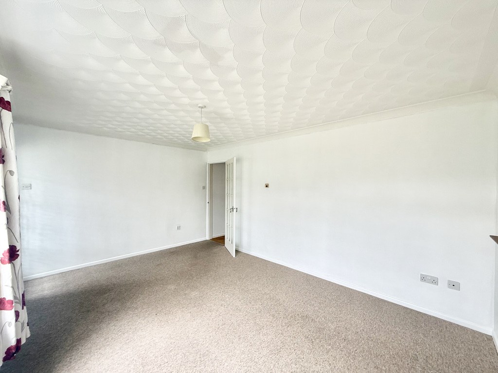 Lime Tree Avenue, Yeovil, Somerset - No Chain, photo 8