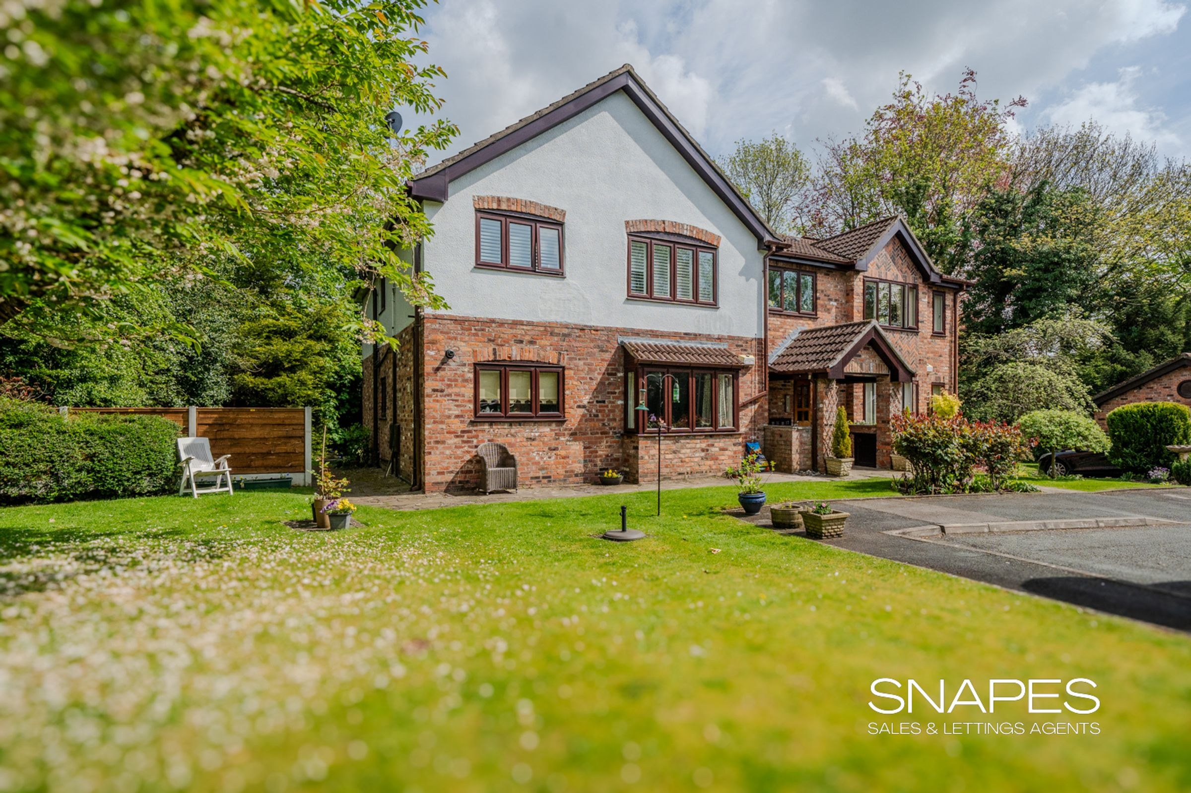 Briarlands Close