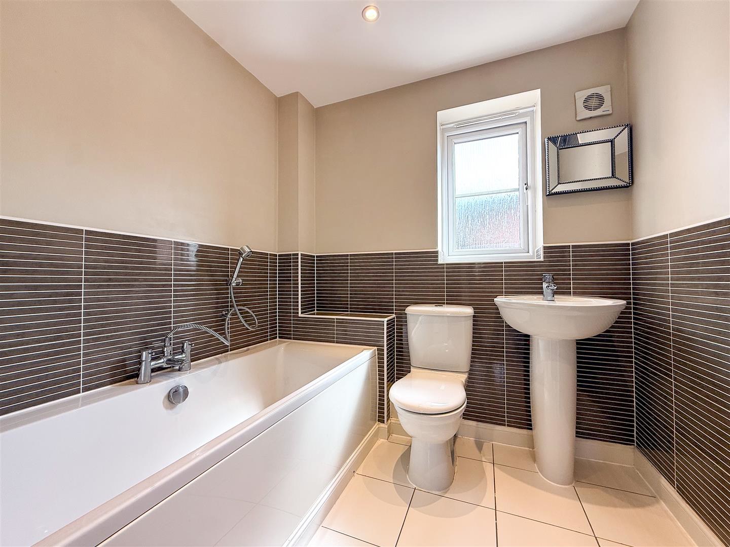 Geneva Way, Biddulph, ST8 7FE, photo 11