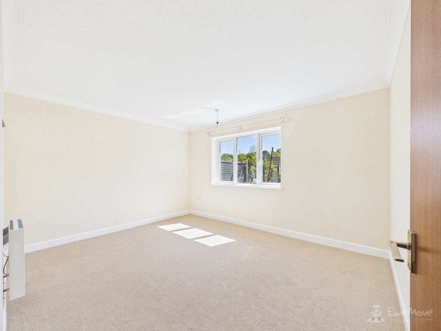 Highwood Crescent, Gazeley, Newmarket, Suffolk, CB8, photo 13