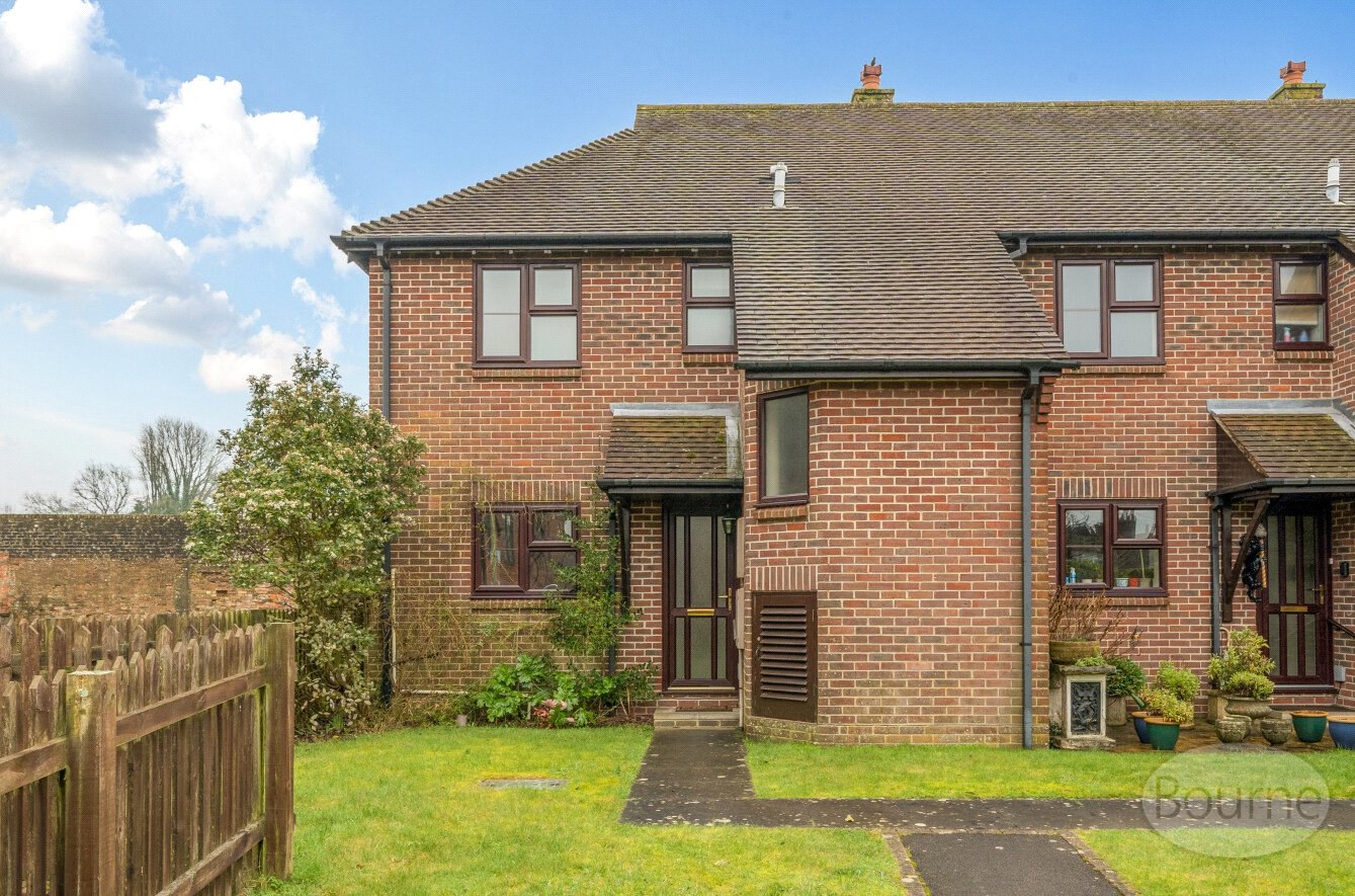 Dragon Street, Petersfield, Hampshire, GU31