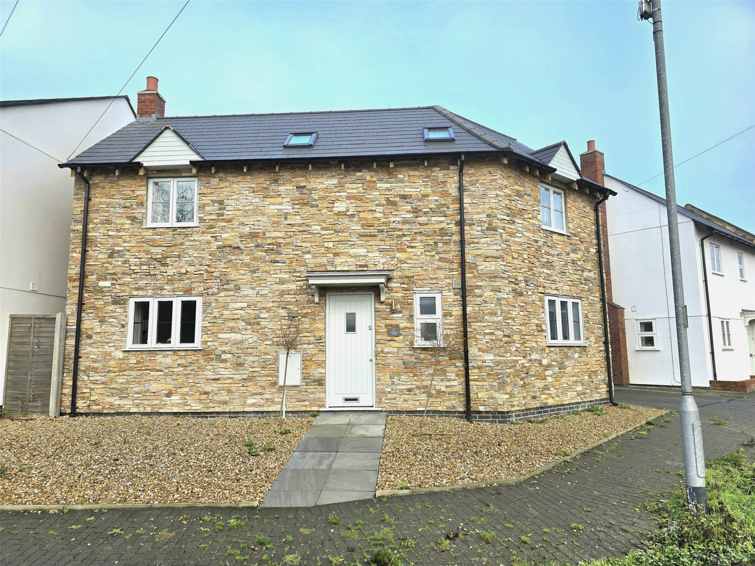 Perran Close