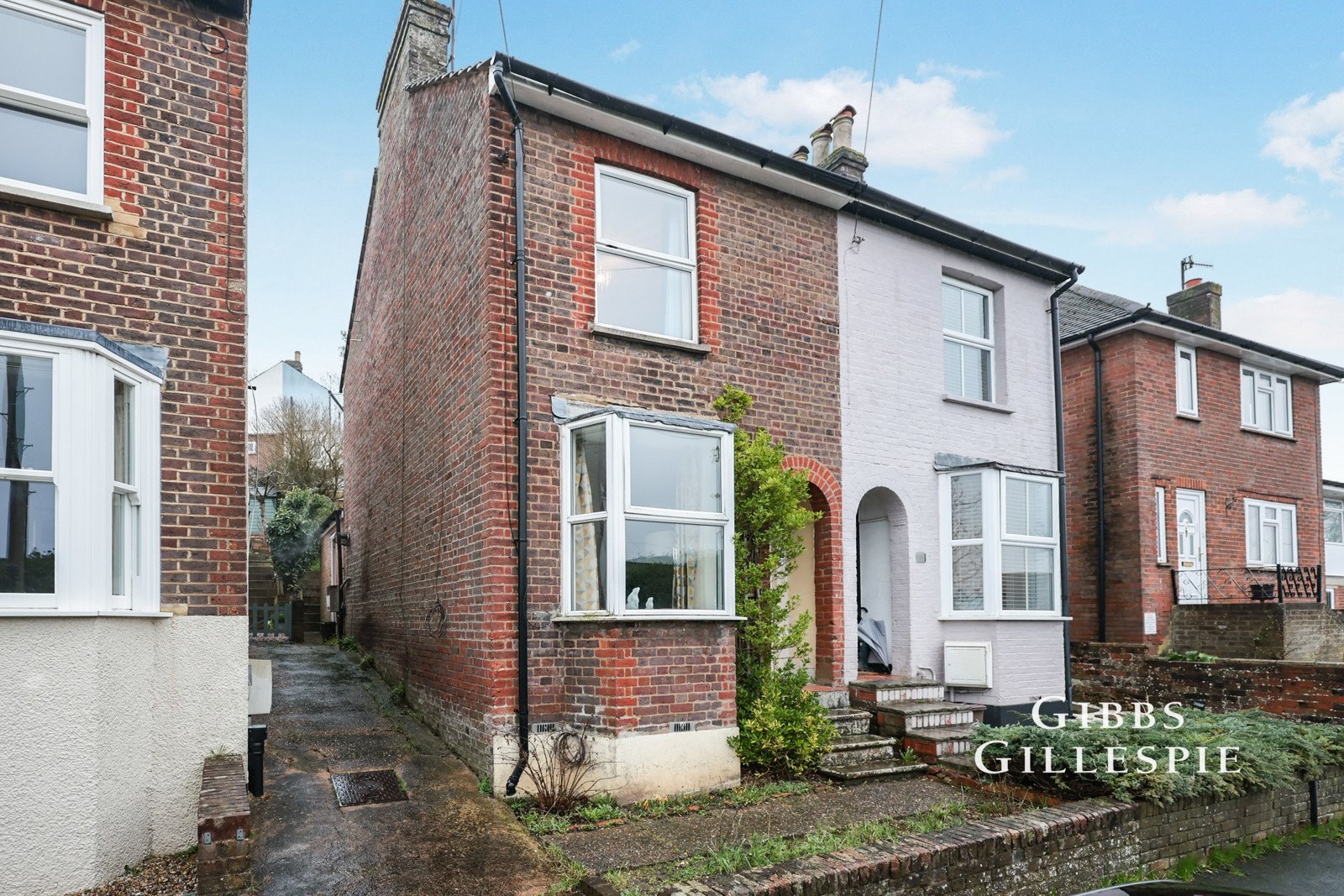 We enjoy intimate and unparalleled knowledge of property values in your area.