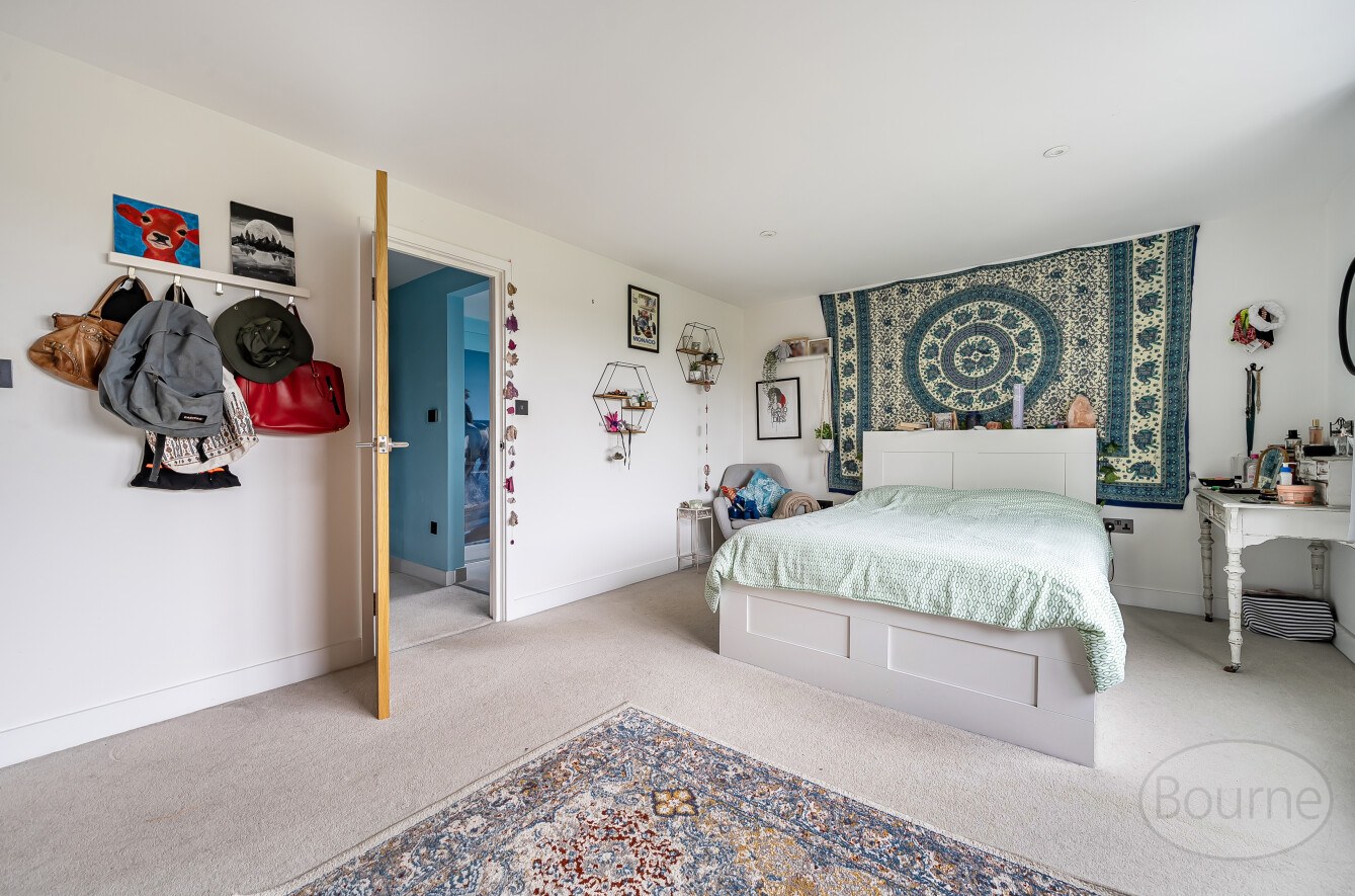 Old Compton Lane, Farnham, Surrey, GU9, photo 14