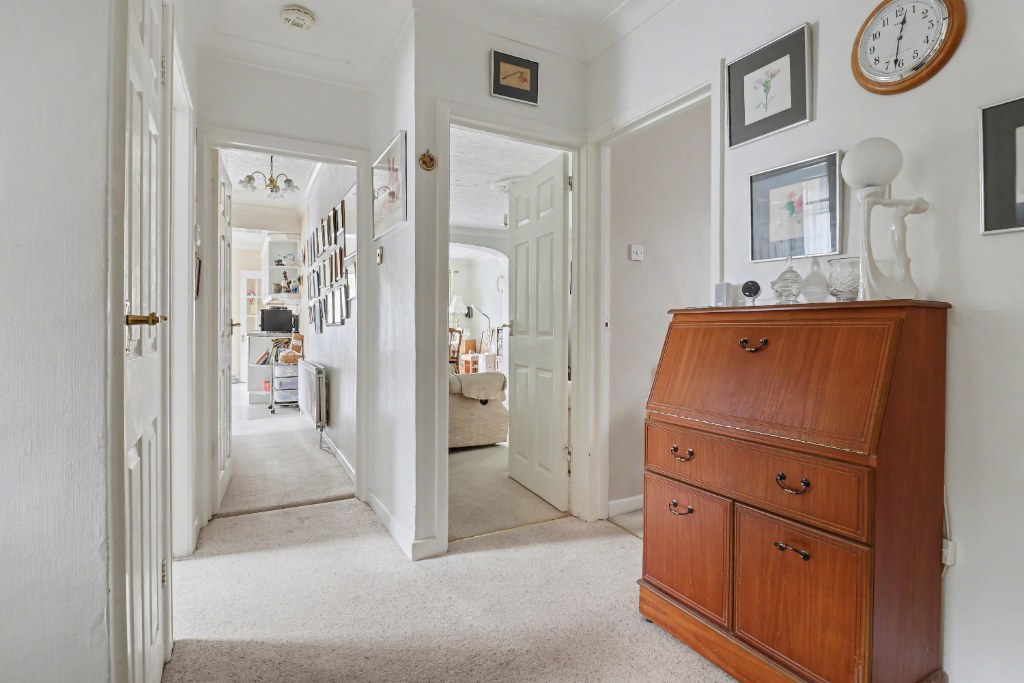 Botley Road, Horton Heath, SO50, photo 9
