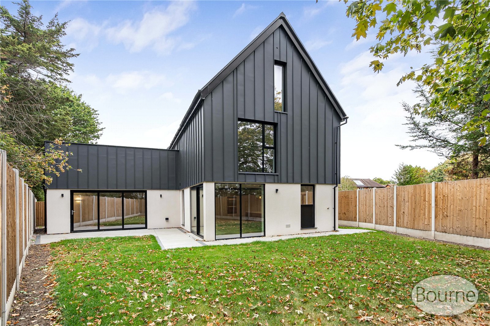 Kingfield Green, Woking, Surrey, GU22