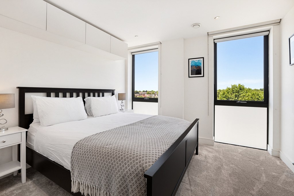 Bruce Court, Underhill Gardens, Ealing, London, W5, photo 11