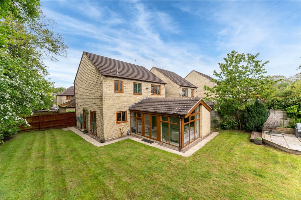 Nightingale Walk, Bingley, West Yorkshire, BD16