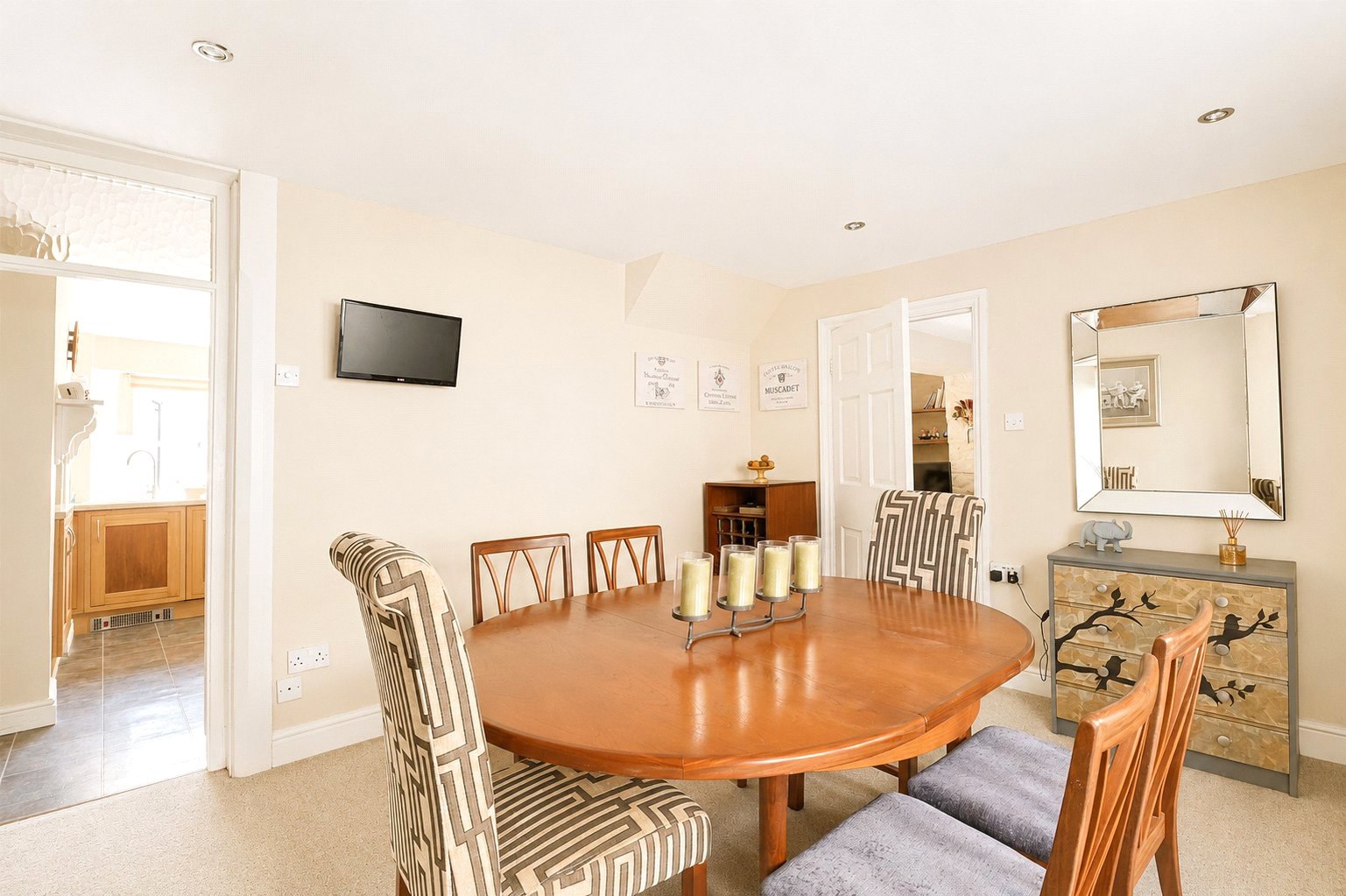 Chapel Street, Dulverton, Somerset, TA22, photo 2