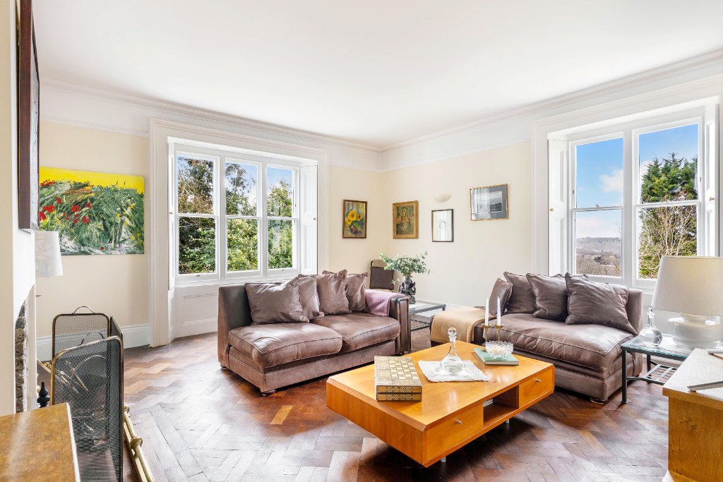16 Broadwater Down, Tunbridge Wells, TN2