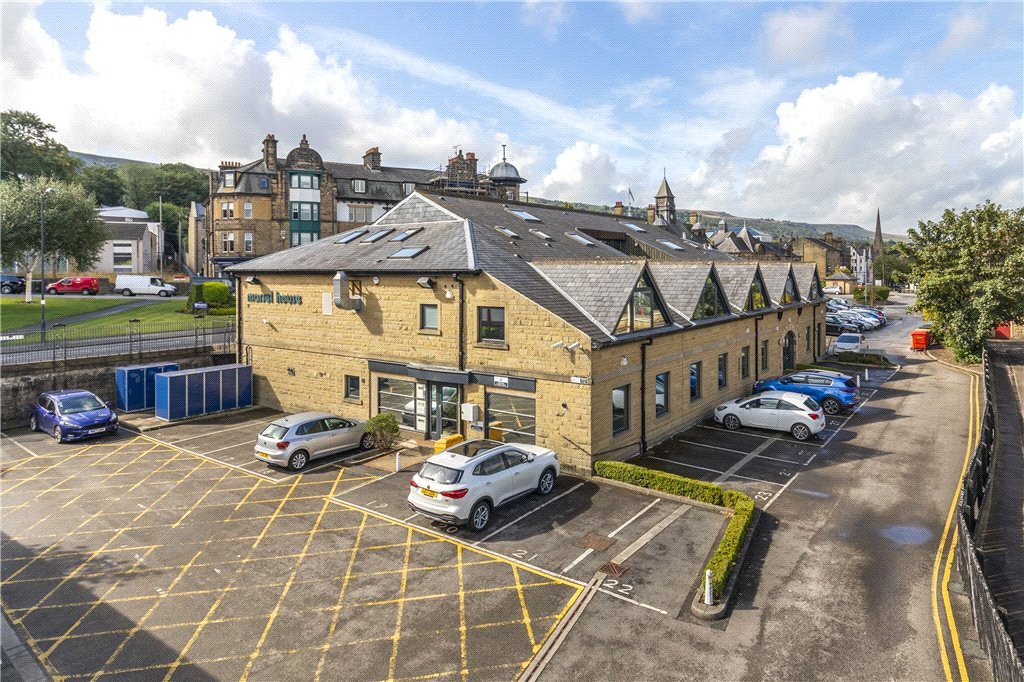 Stephensons Way, Ilkley, West Yorkshire, LS29
