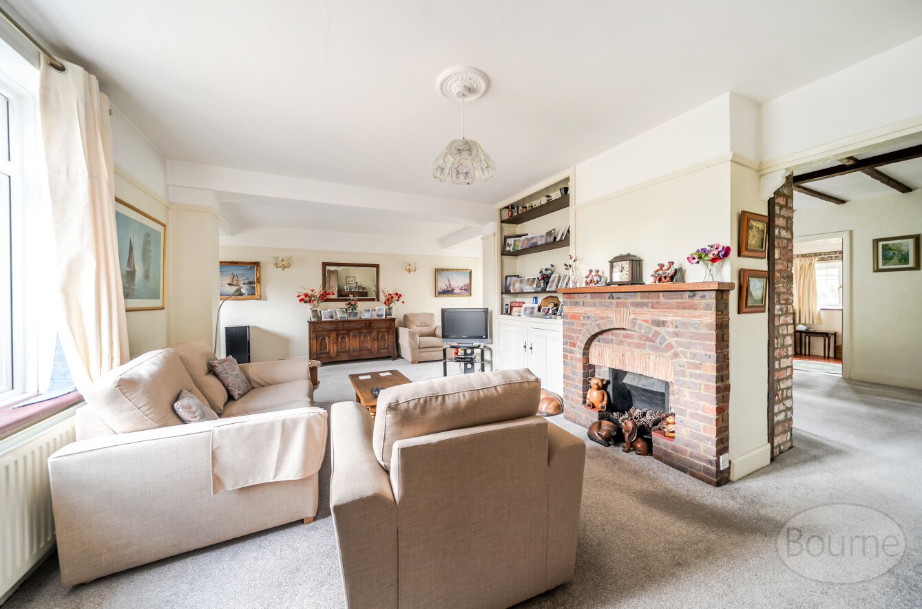 Hale House Lane, Churt, Farnham, Surrey, GU10, photo 4