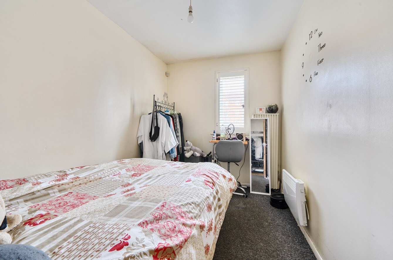 Linwood Crescent, Enfield, EN1, photo 8