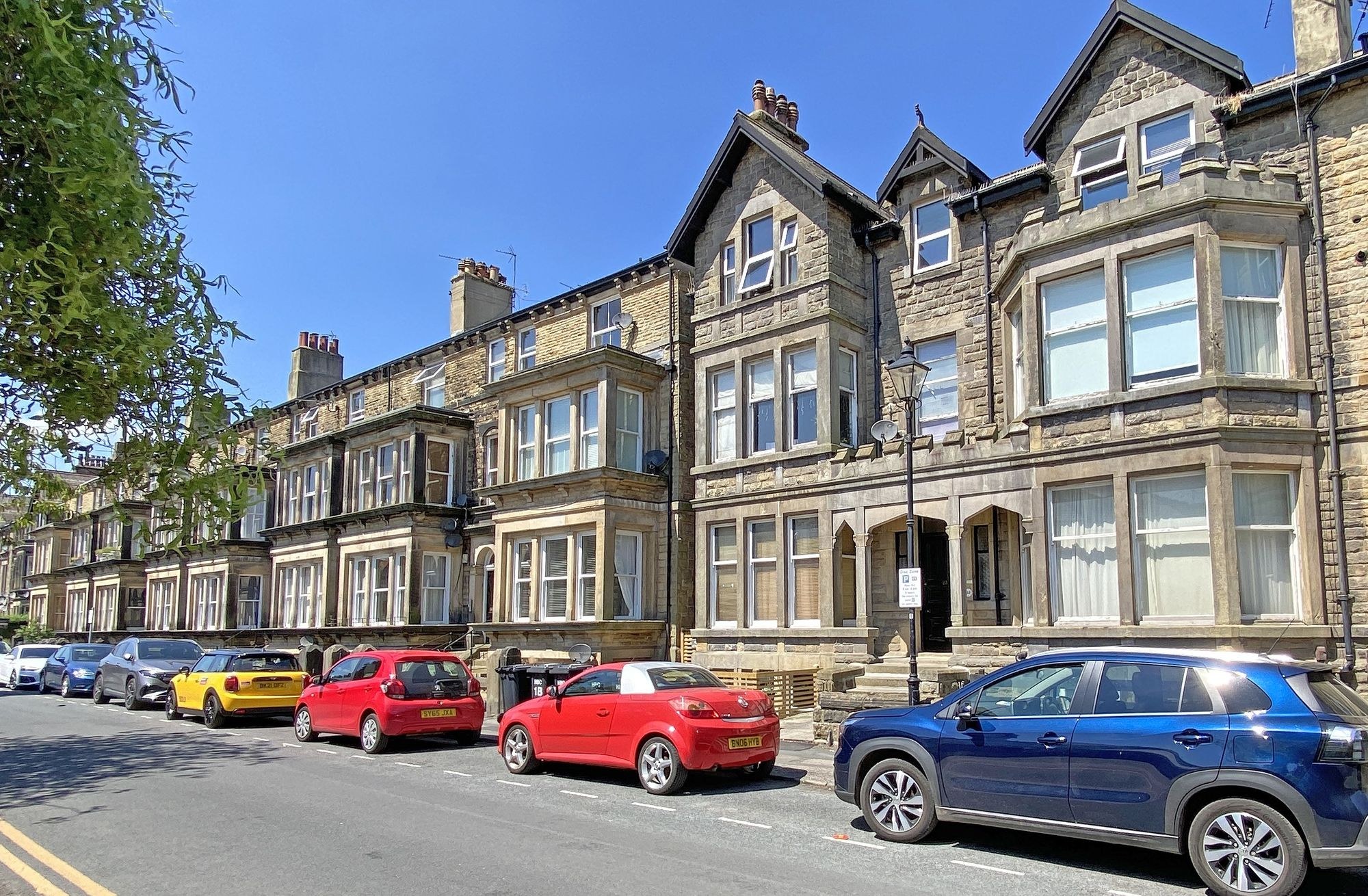 2 bed home for sale in Park View, Harrogate