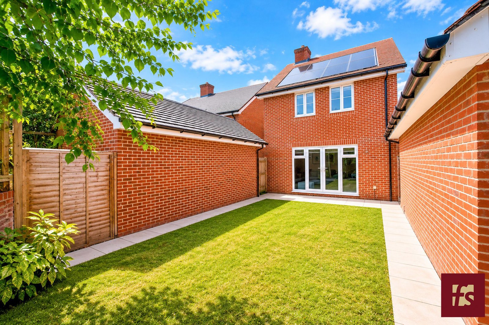 Dashers Close, Crowthorne, Berkshire RG45 6GX, photo 16