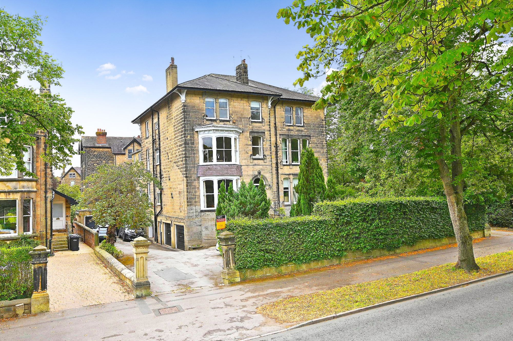 2 bed home for sale in Huntcliffe House, Harrogate