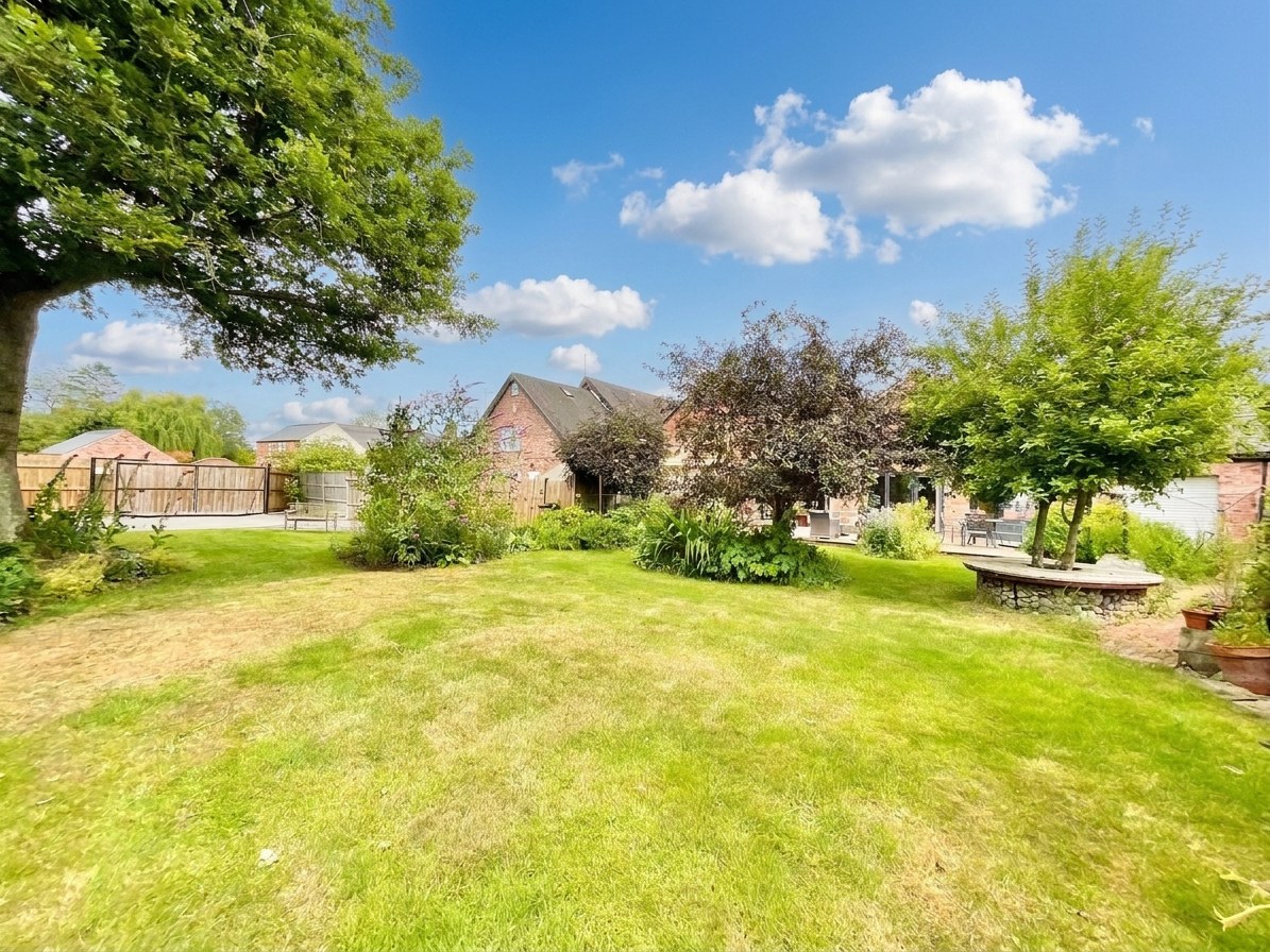 Wrexham Road, Burland, CW5, photo 30