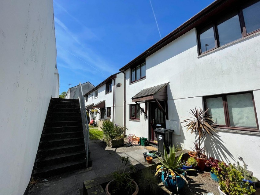 Packsaddle Close