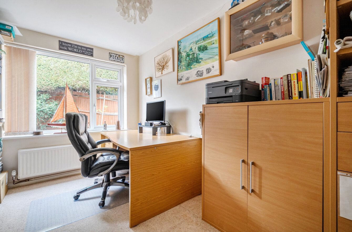 The Spinney, Hook, Hampshire, RG27, photo 14