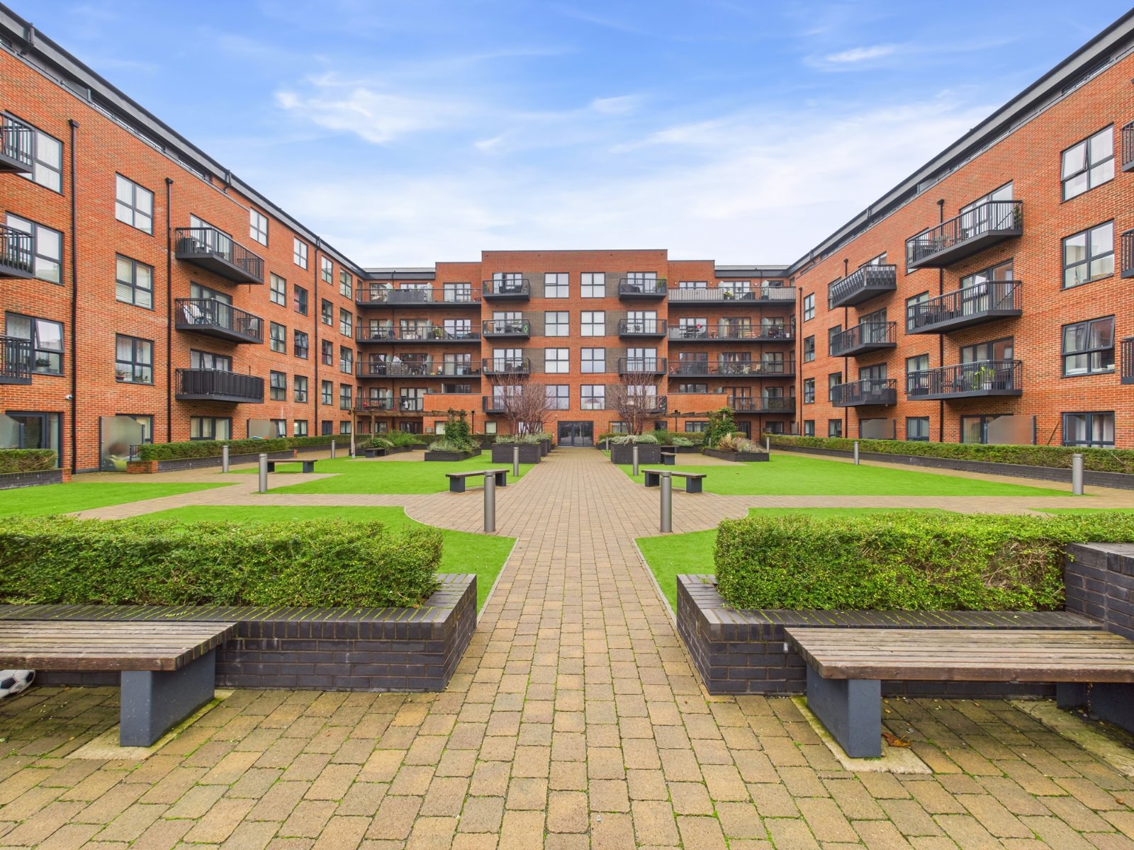 Pitcher Lane, Ashford, Surrey, TW15