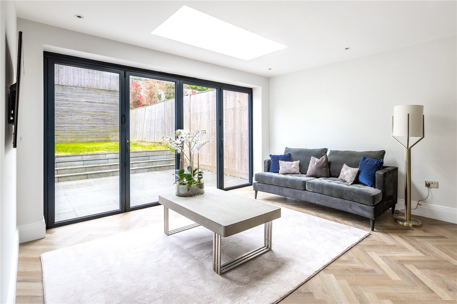 Oakshade Road, Oxshott, Leatherhead, Surrey, KT22, photo 12